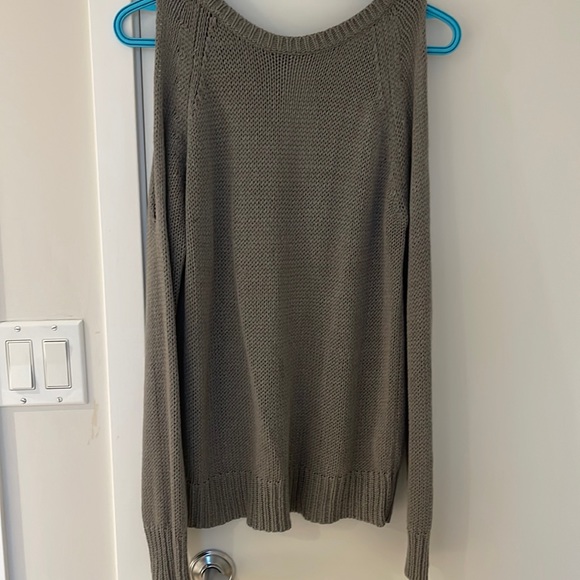 RD Style Sweaters - Grey open back sweater